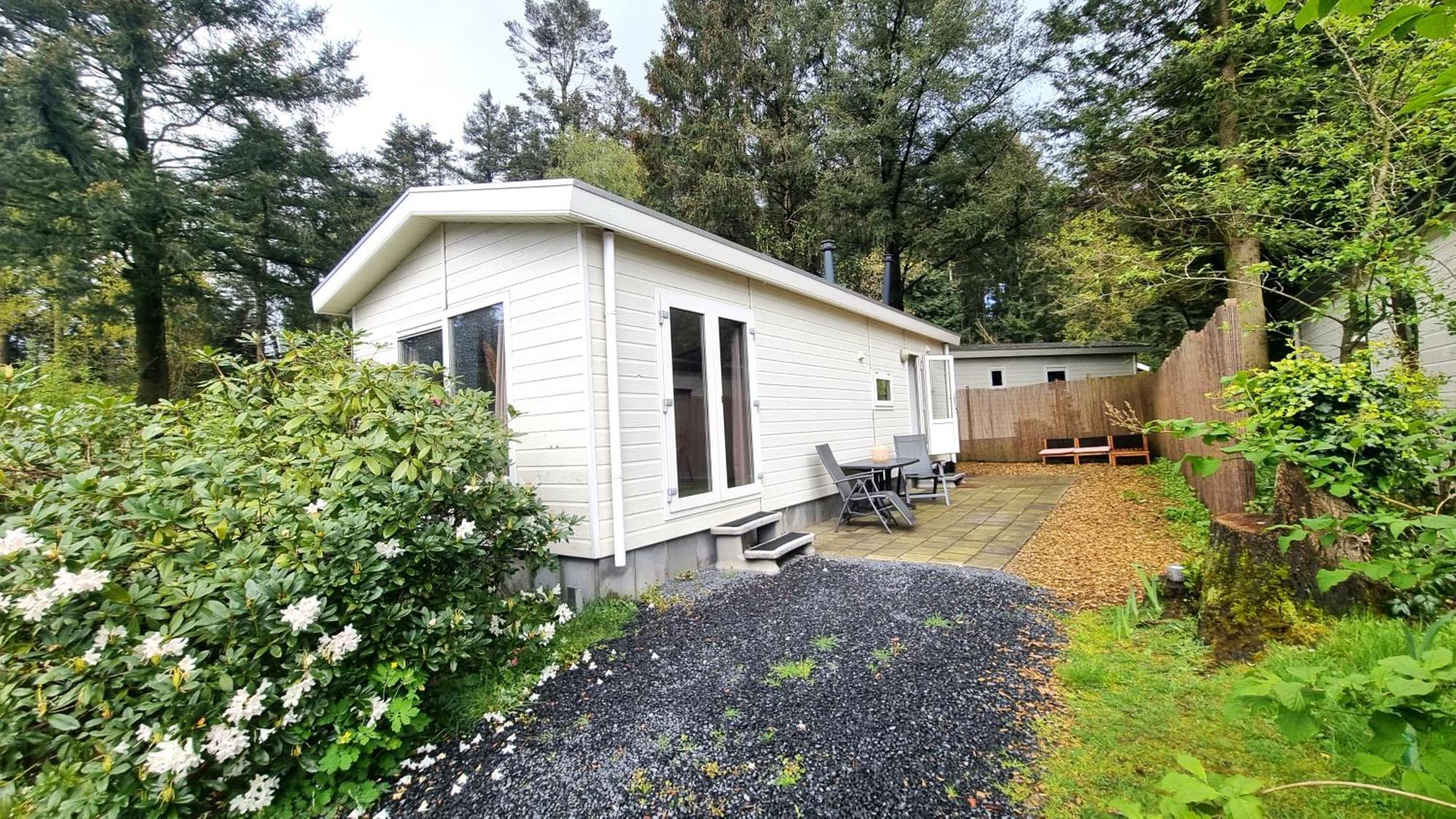 Gezellig Gemoderniseerd Chalet Op De Veluwe Putten Εξωτερικό φωτογραφία